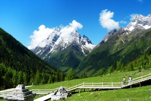 四姑娘山包車(chē)旅游