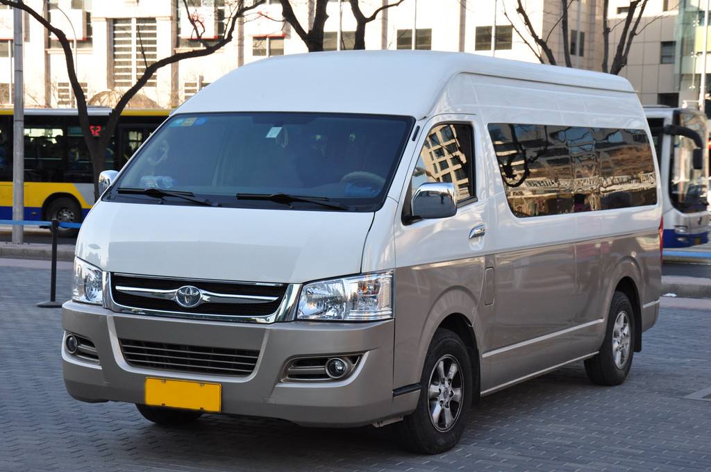 成都商務(wù)租車(chē)公司