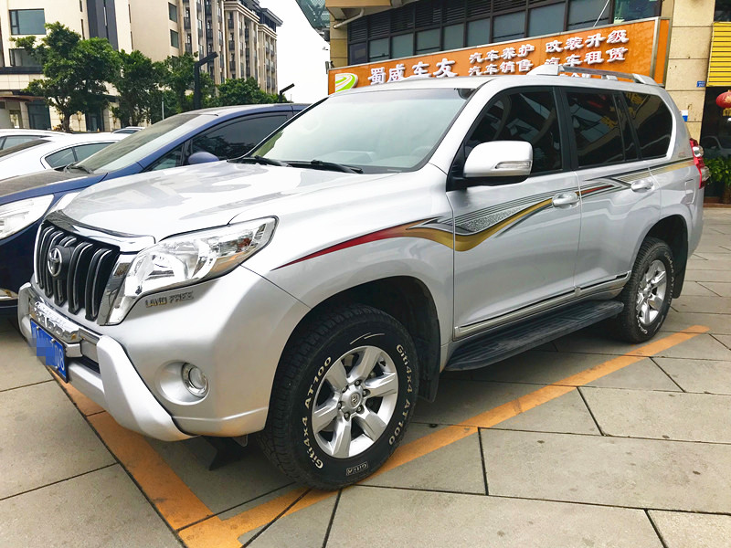 成都包車(chē)帶司機