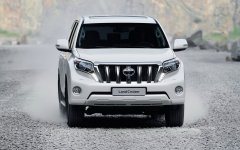 走川藏線(xiàn)租車(chē)自駕游費用多少