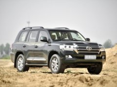 川藏線(xiàn)自駕游租車(chē)大概要多少錢(qián)
