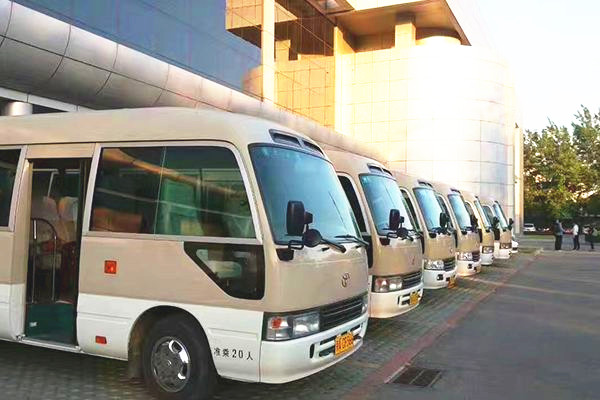 成都通州區商務(wù)車(chē)出租 一天多少錢(qián)成都租車(chē)哪家便宜