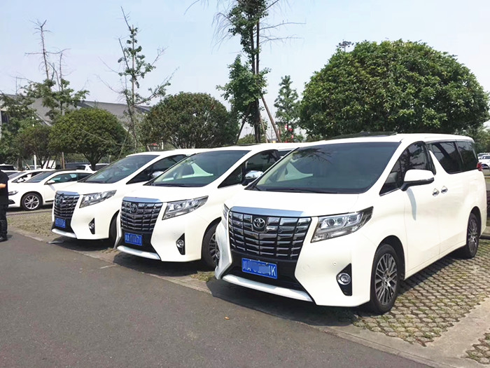 成都租車(chē)公司