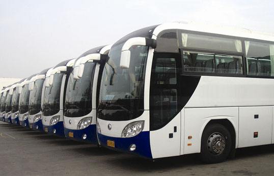 旅游季租車(chē)出游