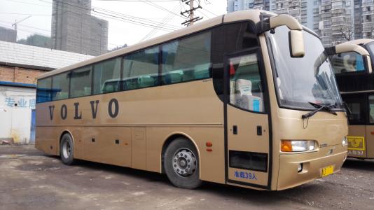 成都大巴包車(chē)旅行