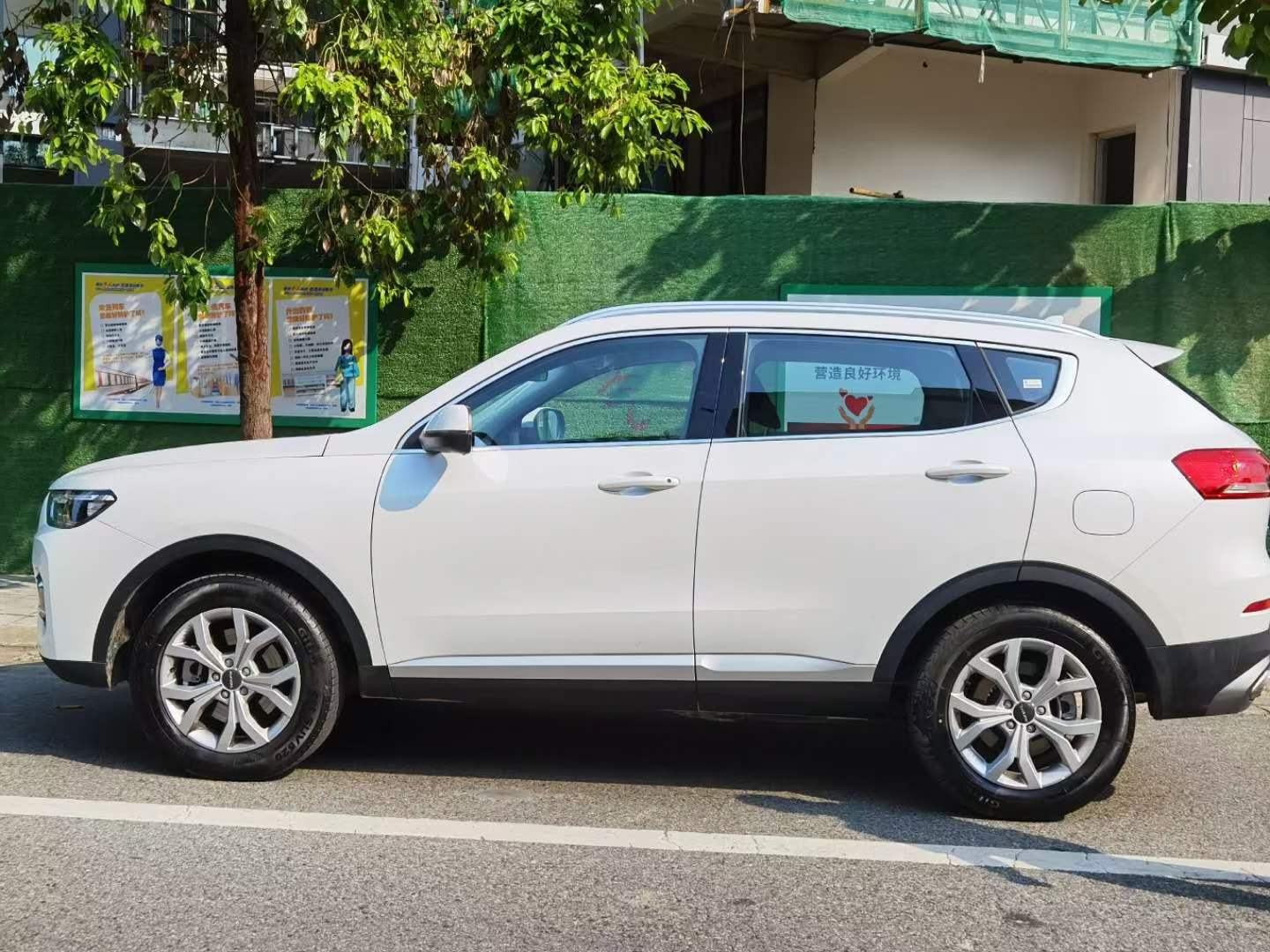 租車(chē)攻略：租車(chē)自駕游費用如何？