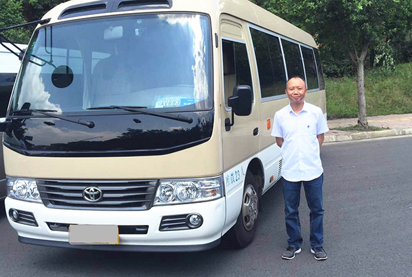成都包車(chē)帶司機