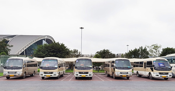 成都考斯特包車(chē)