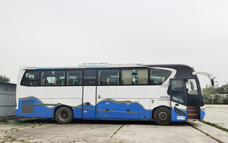 成都租大巴車(chē)