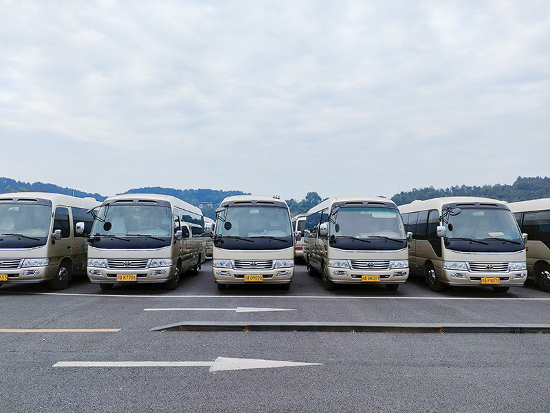 成都考斯特租車(chē)價(jià)格